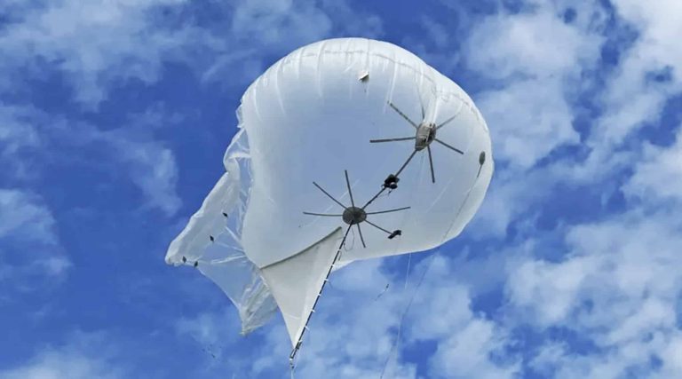 Ukraine Unveils Balloon-Carried Drone Detection System