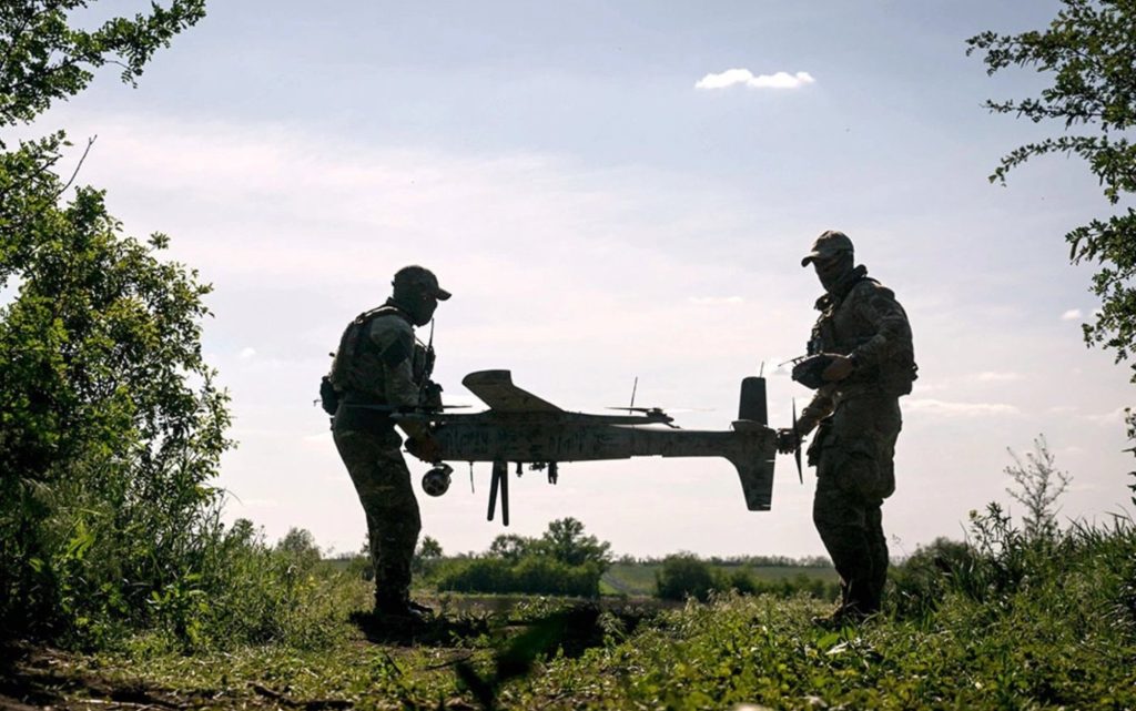 Ukrainian Drone Attacks Disrupt Moscow Airspace, Highlight Escalating UAV Warfare